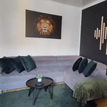 Apartment Neu: Modernes / 74m2 / 2 Schlafz + Netflix